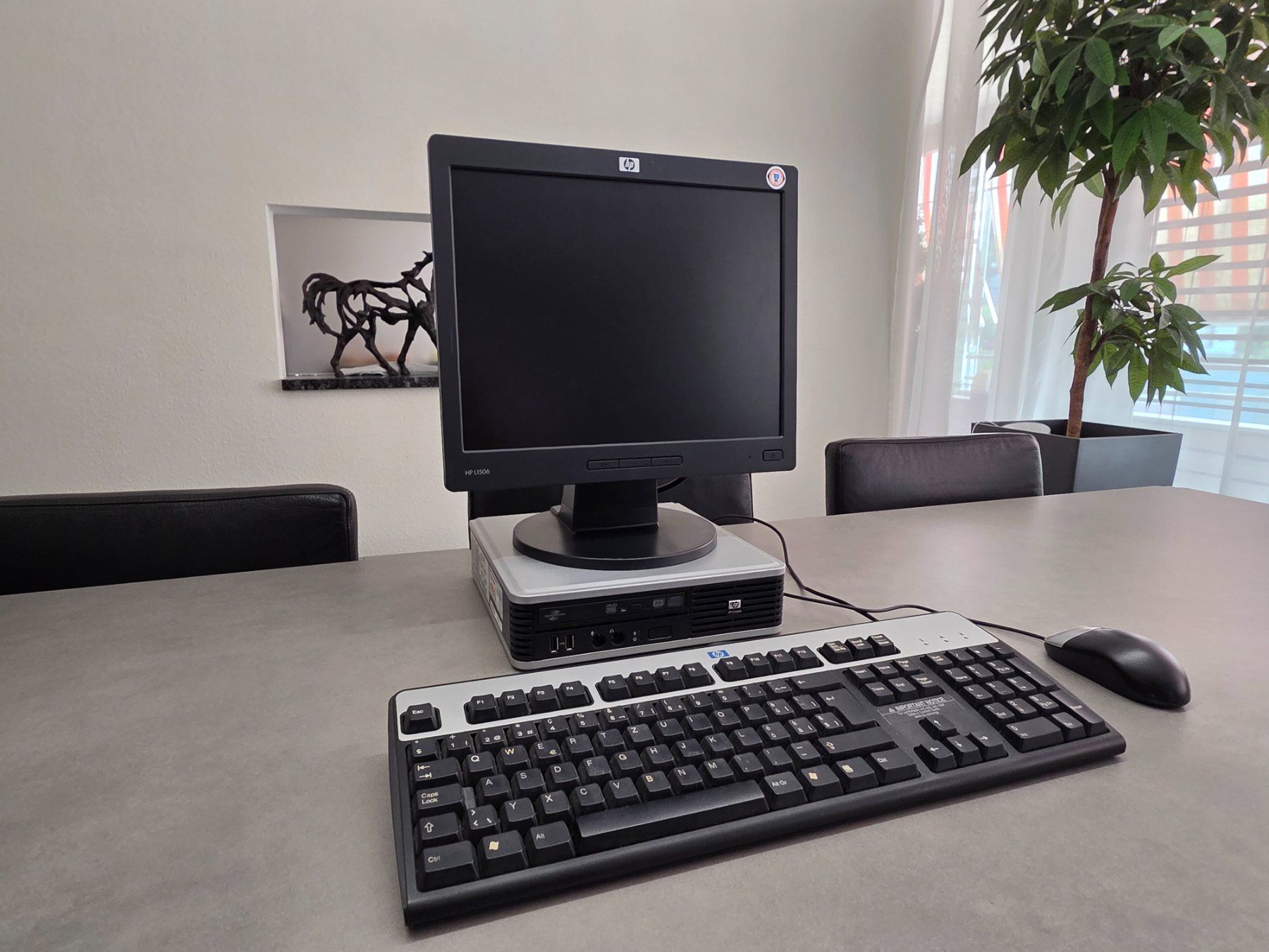 Hewlett Packard PC: HP Compaq dc7900 Ultra Slim Desktop – Usato da Lausen venduto da -Vendetta-