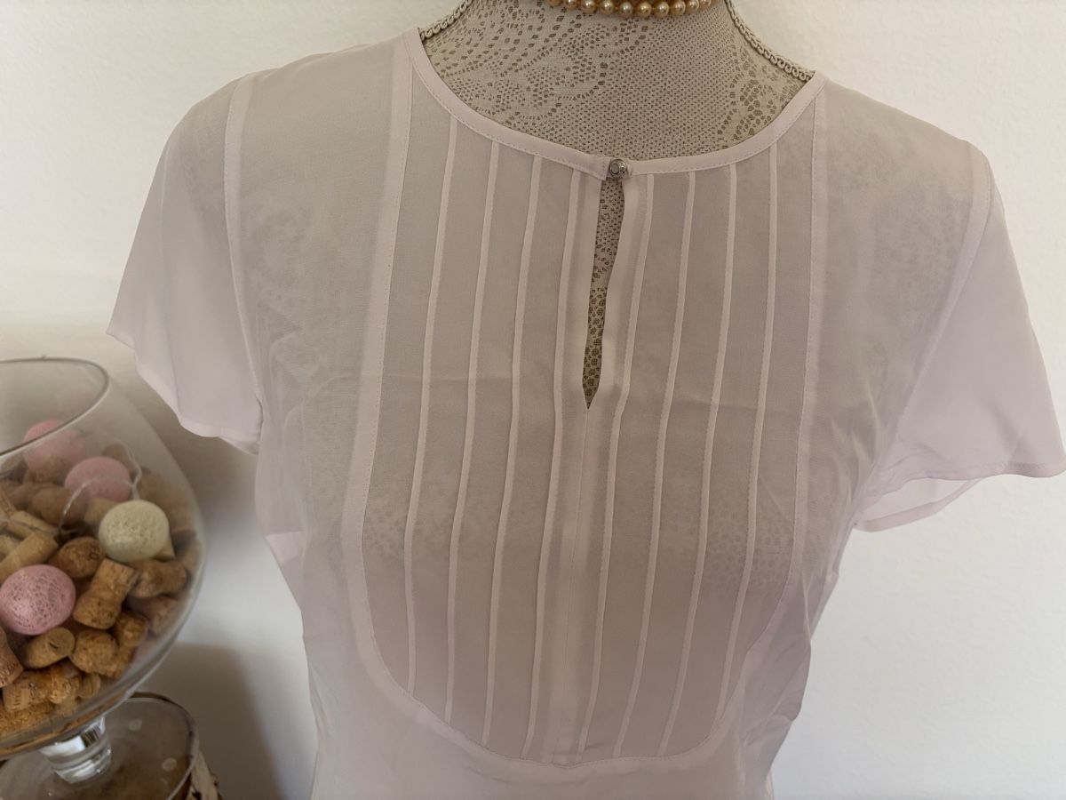 Blusen: Bluse Seide Gr. 38 – Gebraucht aus Winterthur von san_wd8j 1