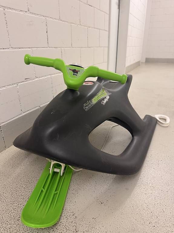 Slitta: Schlitten von Bobbycar – Usato da Fehraltorf venduto da Annkis