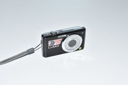 Panasonic Lumix DMC FS 6 Digitalkamera 8.1 MP CCD Sensor