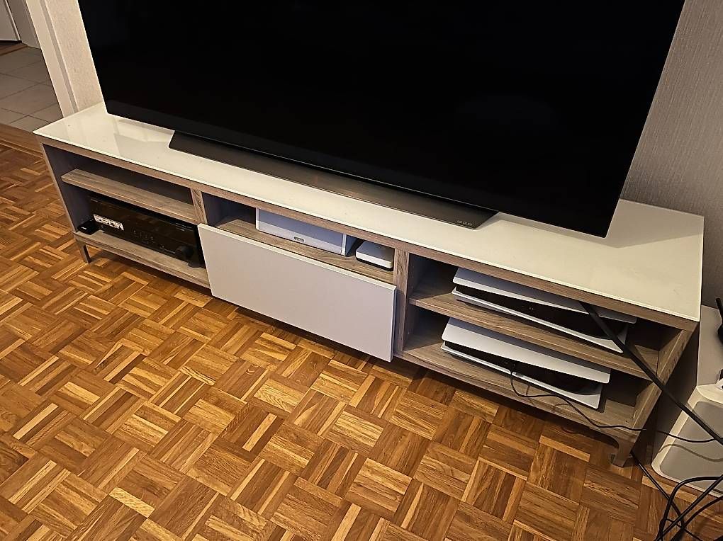 Mobili TV: Meuble TV Ikea BESTA – Usato da Coppet venduto da Bmurset 1