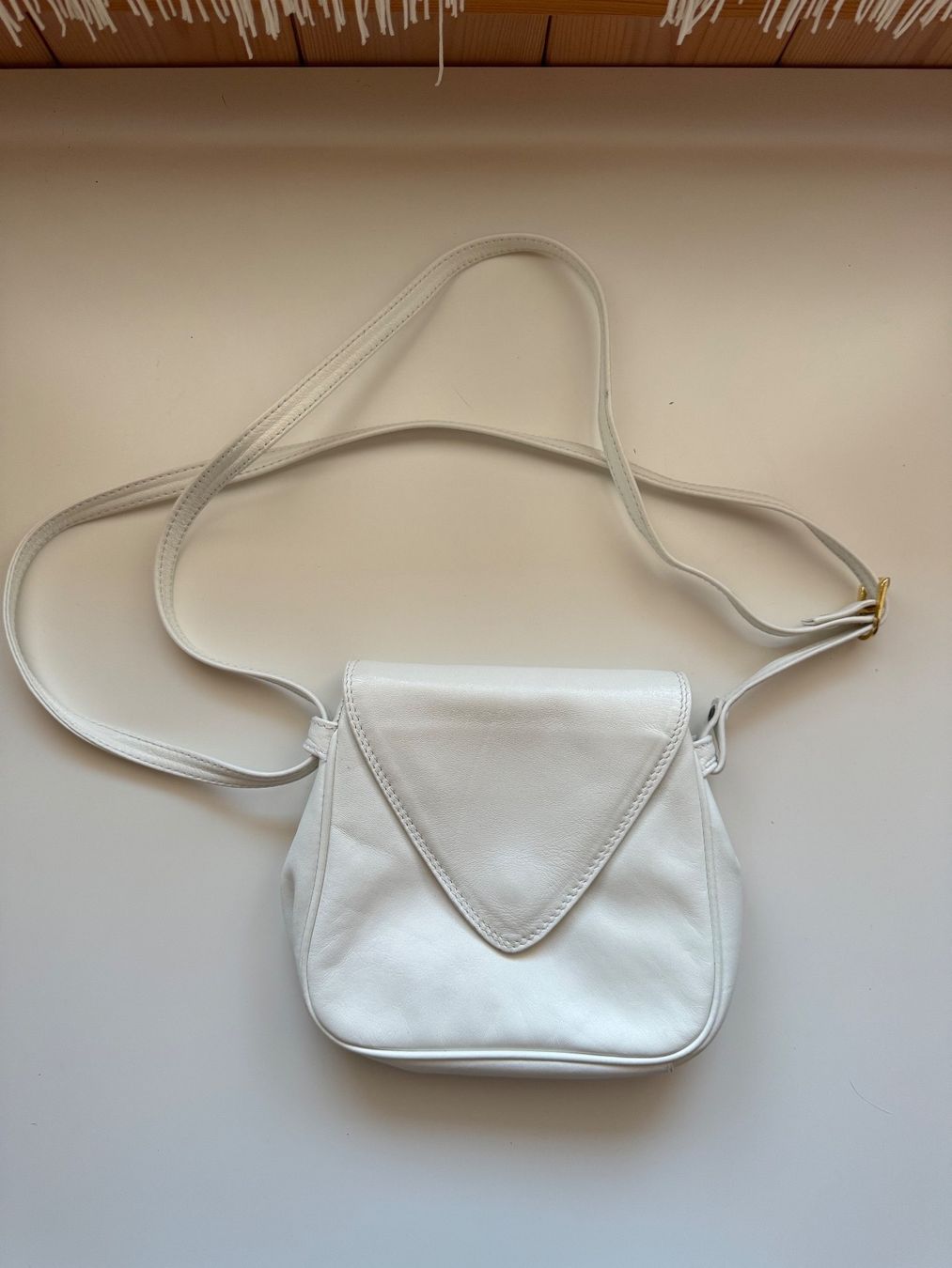 Borse da donna: Elegante weisse Tasche – Usato da Grosswangen venduto da shoes.bags.and.co 1