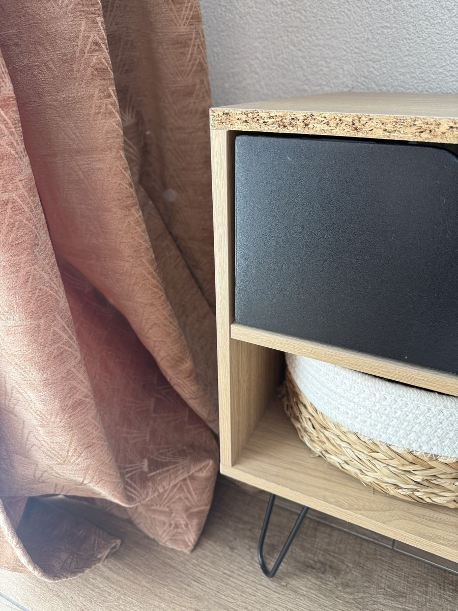 Nachttische: Set 2 tables chevet effet bois – Gebraucht aus Hauterive NE von giu_s