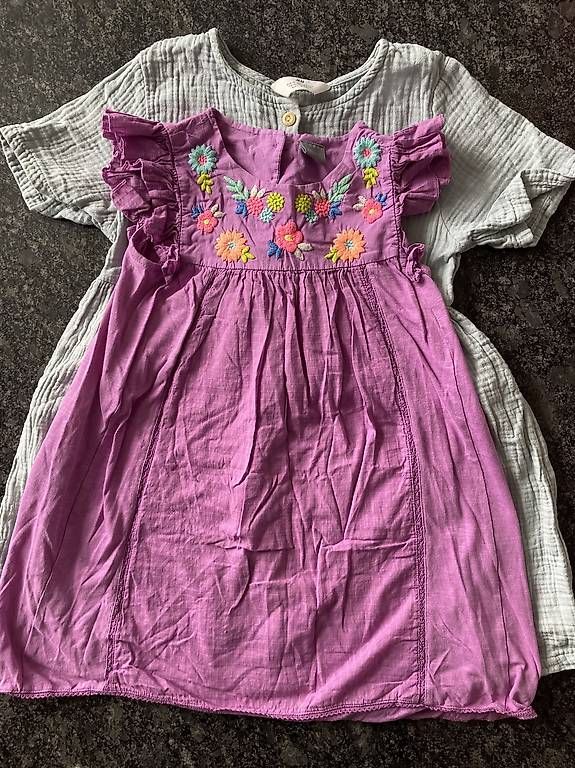 Next Lotti & Set di vestiti: Sommerkleider Gr110 Next und H+M – Usato da Beinwil am See venduto da madebyleine 2