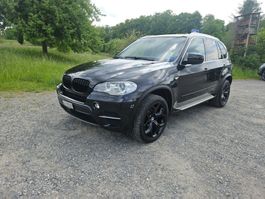 Frisch ab MFK BMW X5 40d, schwarz, Top Zustand