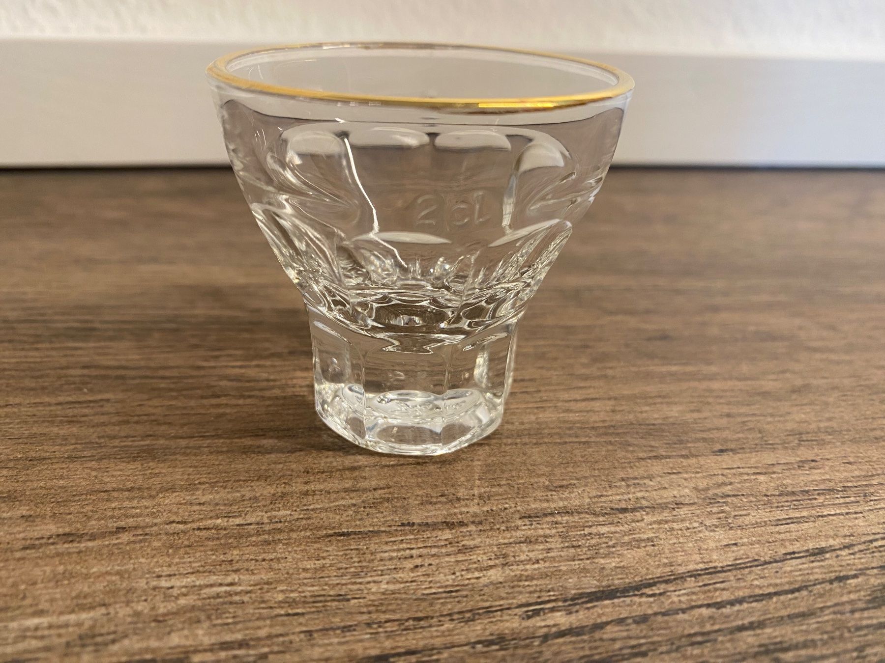 Gläser: Shotglas 2 cl mit goldrand – Gebraucht aus Pratteln von a23_j2gs 1