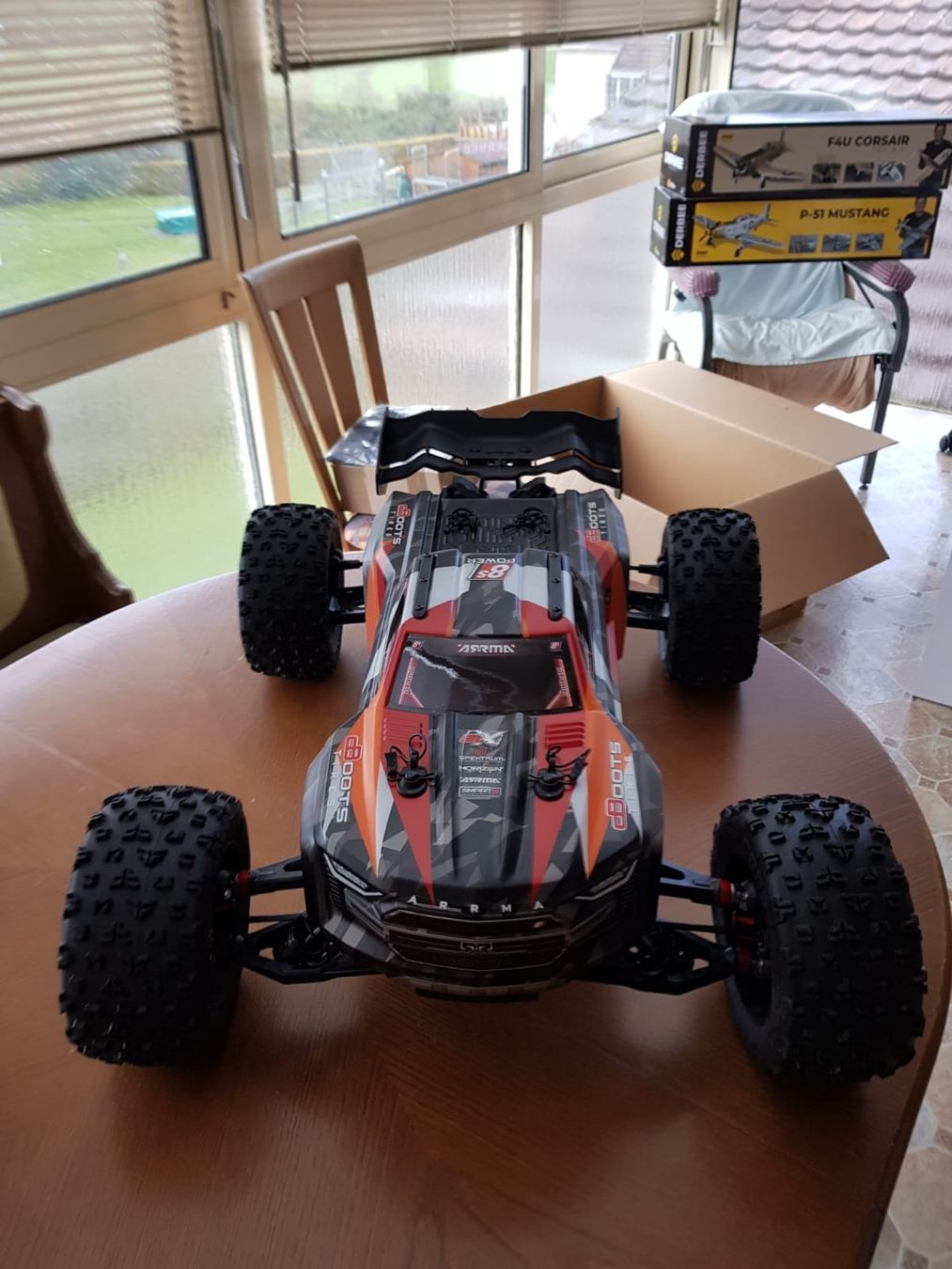 Arrma Modellismo RC: ARRMA Kraton 8S BLX RTR Orange – Nuovo e nell'imballaggio originale da Rüti ZH venduto da Madeira14 1