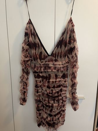 Zara Kleid Gr. XS - Figurbetont & elegant