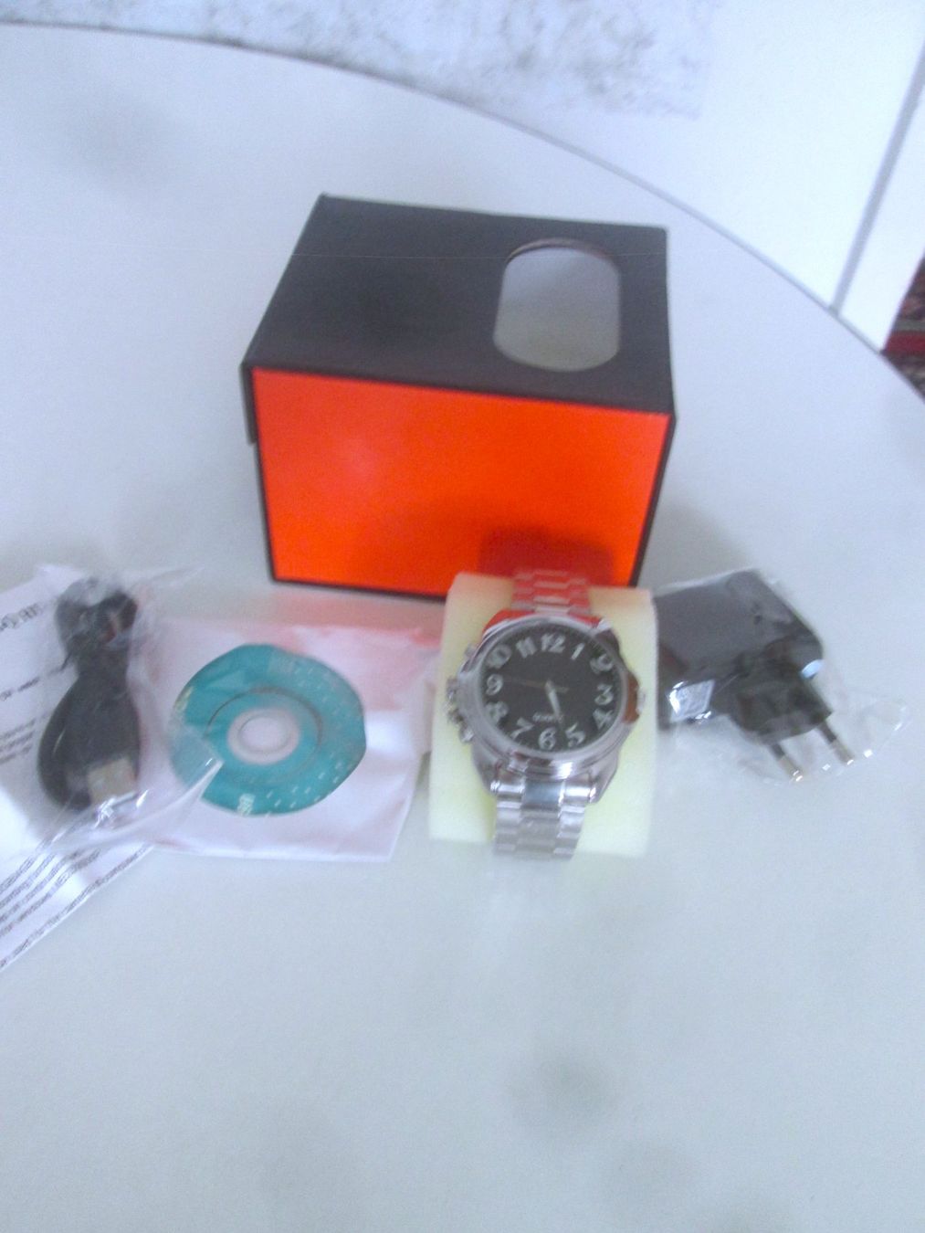 Orologi: Kamera Watch. Neu – Nuovo e nell'imballaggio originale da Sementina venduto da babucia