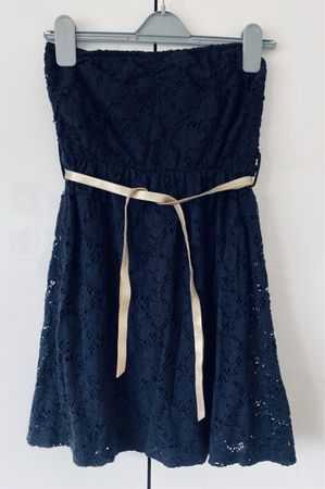 KLEID TRÄGERLOS VON ZARA GRÖSSE S