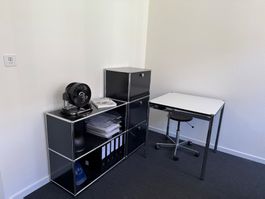 Usm Büro  Highboard In Schwarz Komplet  Lieferung  gratis