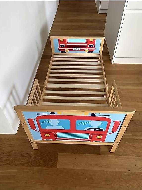 Letti: Kinderbett 70x140 Feuerwehr – Usato da Domat/Ems venduto da Rahel.. 1