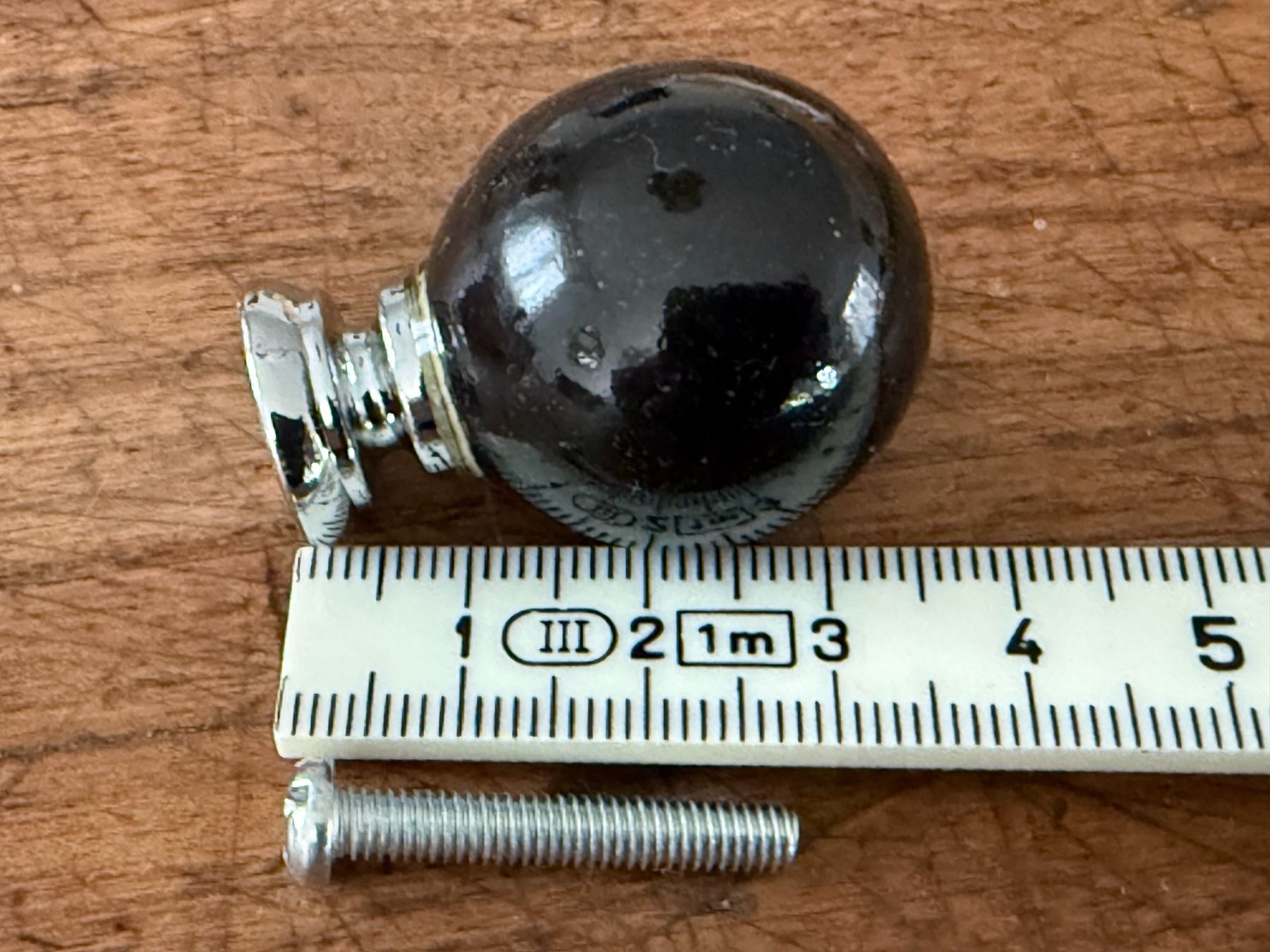 Eisenwaren: MÖBELKNOPF  Glaskugel schwarz – Neu (gemäss Beschreibung) aus Subingen von ArtBead 2