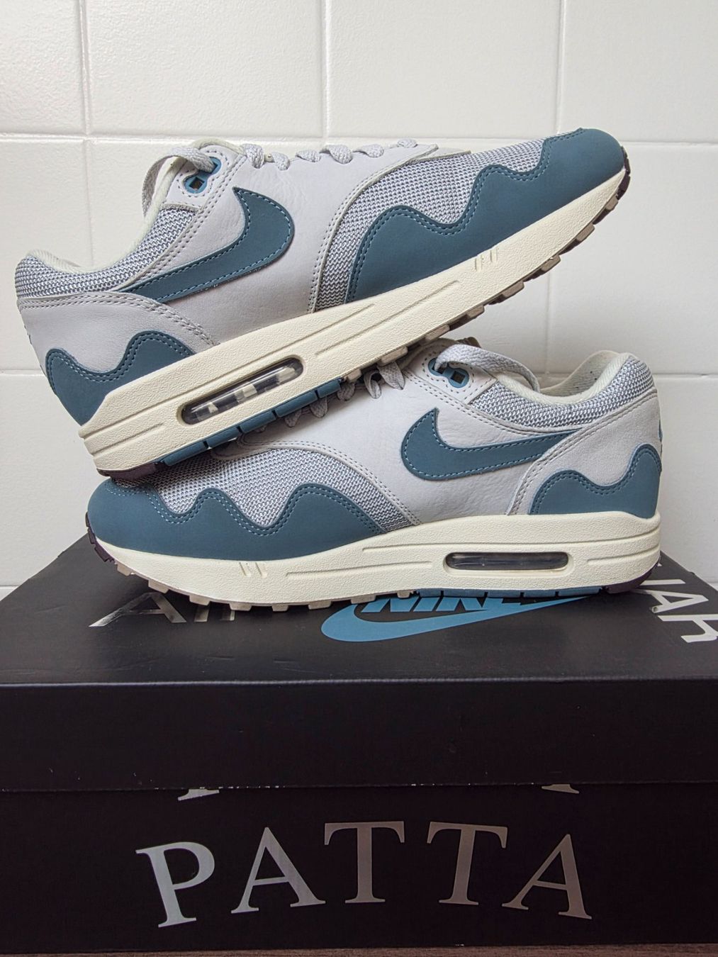 Nike Chaussures hommes: Nike Air Max 1 Patta – Neuf (Voir description) à Fleurier par dav_xx8y 1