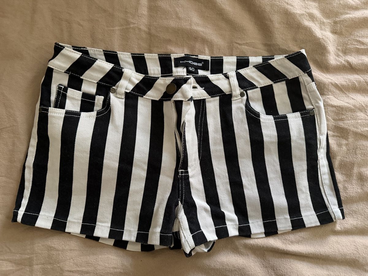Lotti di vestiti: Sommer Shorts Set, Grösse 38/40 - Diverse Stile – Usato da Goldau venduto da Henggi88 7
