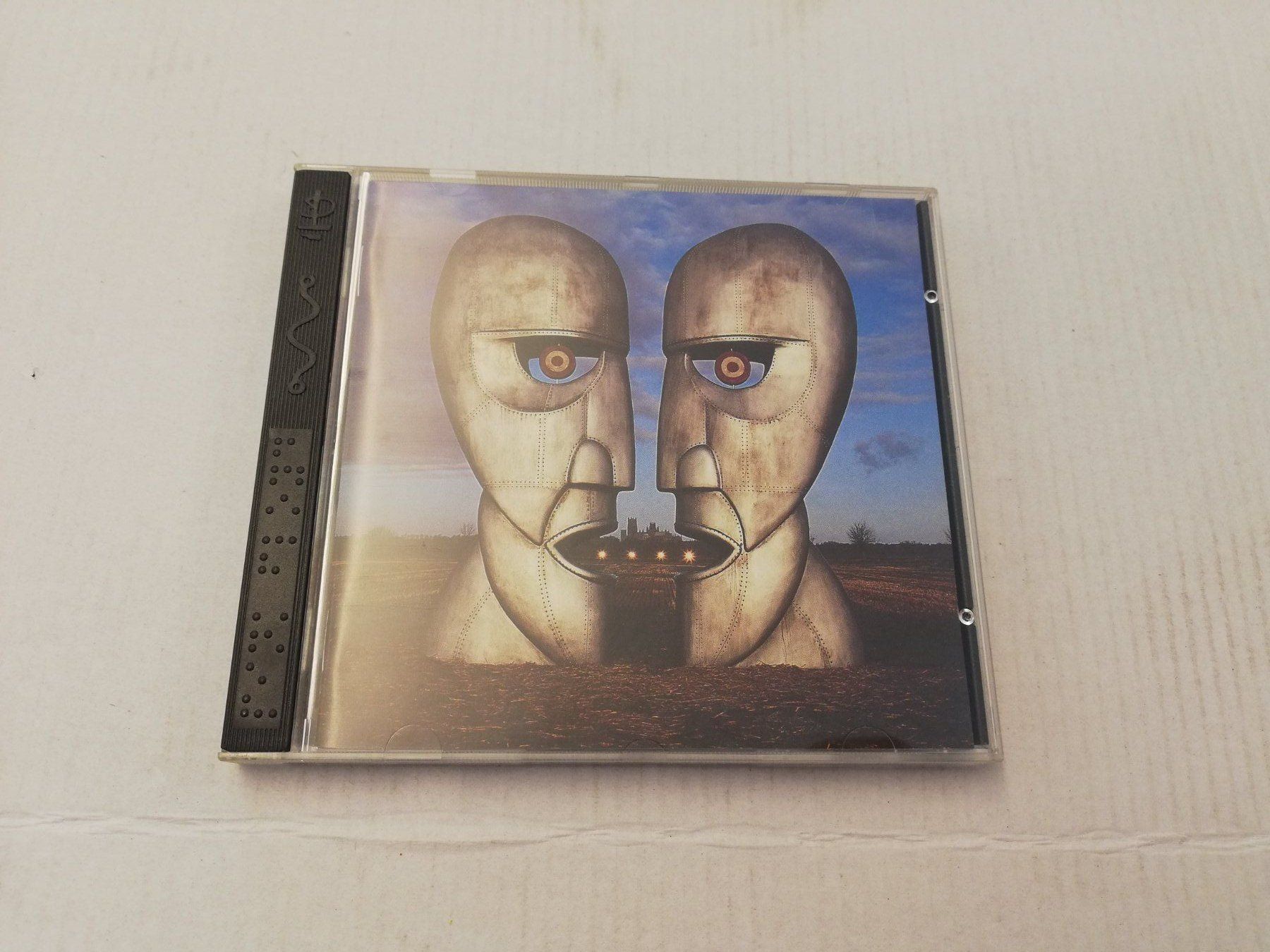 CD: PINK FLOYD - THE DIVISION BELL – Usato da Bern venduto da Vinylsound.ch