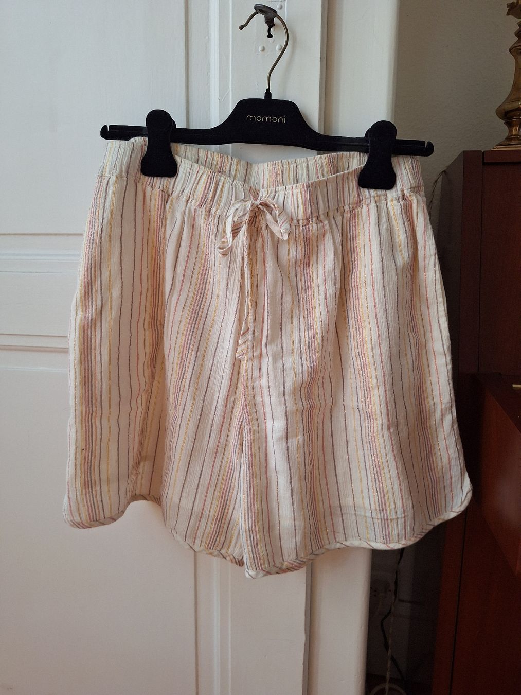 Des Petits Hauts Hosen: Shorts à rayures multicolo taille 2 Petits Hauts – Neu (gemäss Beschreibung) aus Carouge GE von cla_fq9g