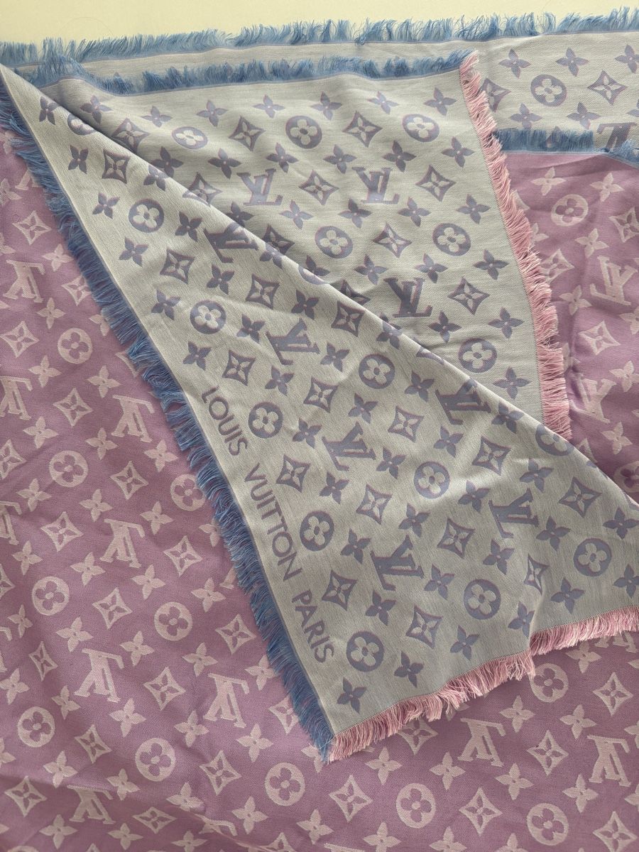 Louis Vuitton Foulards, Tücher & Schals: Louis Vuitton Chale Monogram - Ungetragen – Neu (gemäss Beschreibung) aus Muri b. Bern von jor_9tvf 2
