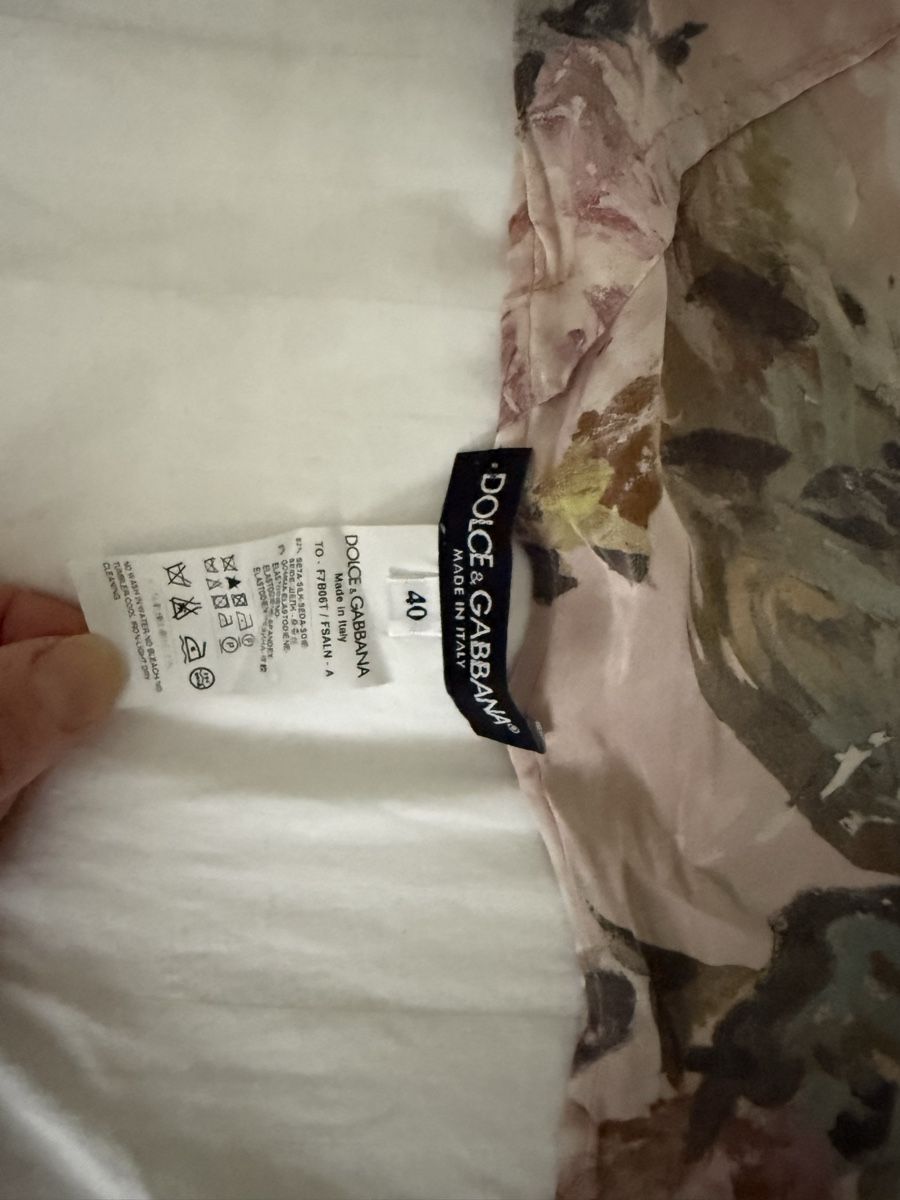 Dolce & Gabbana Camicette: Dolce & Gabbana Bluse Blumenmuster Seide – Nuovo (secondo la descrizione) da Sarnen venduto da Sla_ta 5
