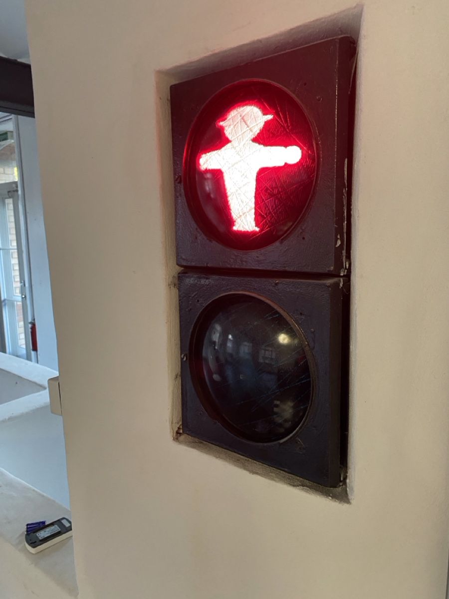 Lampade: DDR Ampel – Usato da Tafers venduto da Piscu90