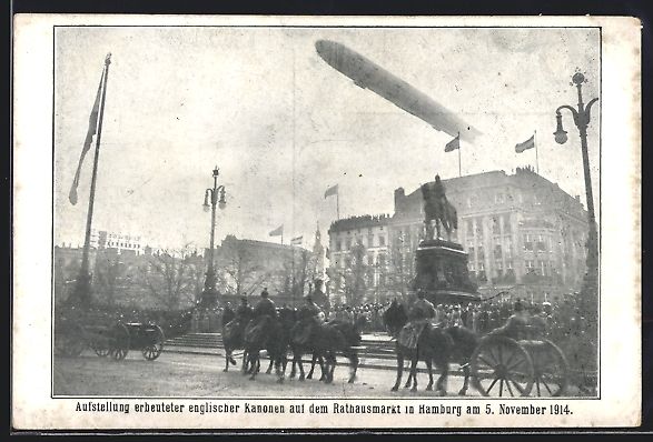 Foto & Poster: Hamburg, Aufstellung erbeuteter englisch – Usato da Berlin venduto da bartko-reher