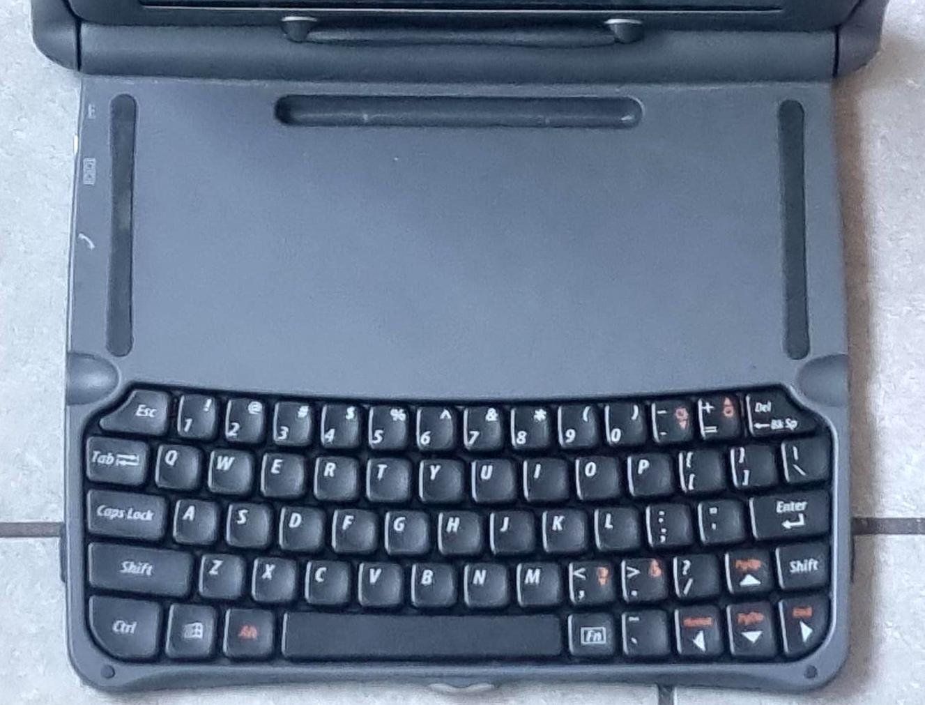Sharp Notebook: Sharp Mobilon TriPad PV-6000 Handheld PC Pro – Usato da Collonges venduto da arashee 4