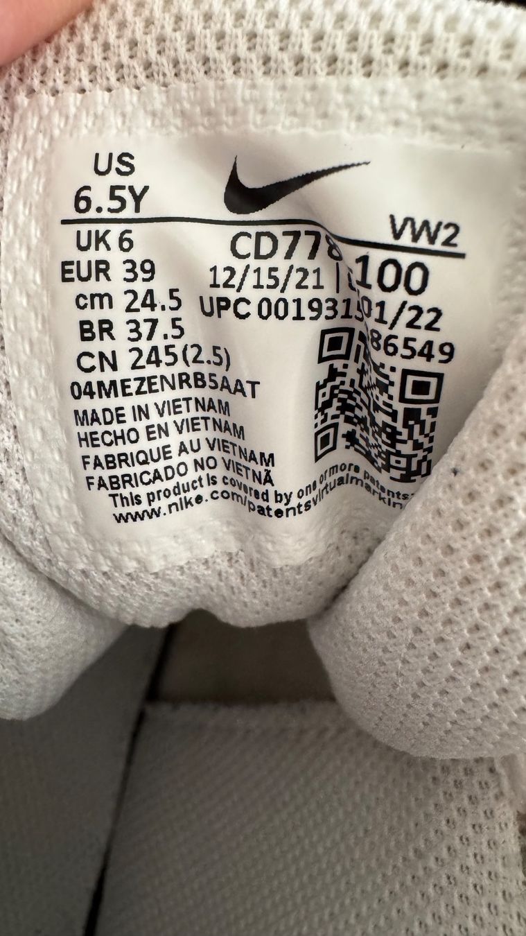 Scarpe da uomo: Nike Sneakers high Gr.39 – Usato da Moosseedorf venduto da mswalker 5