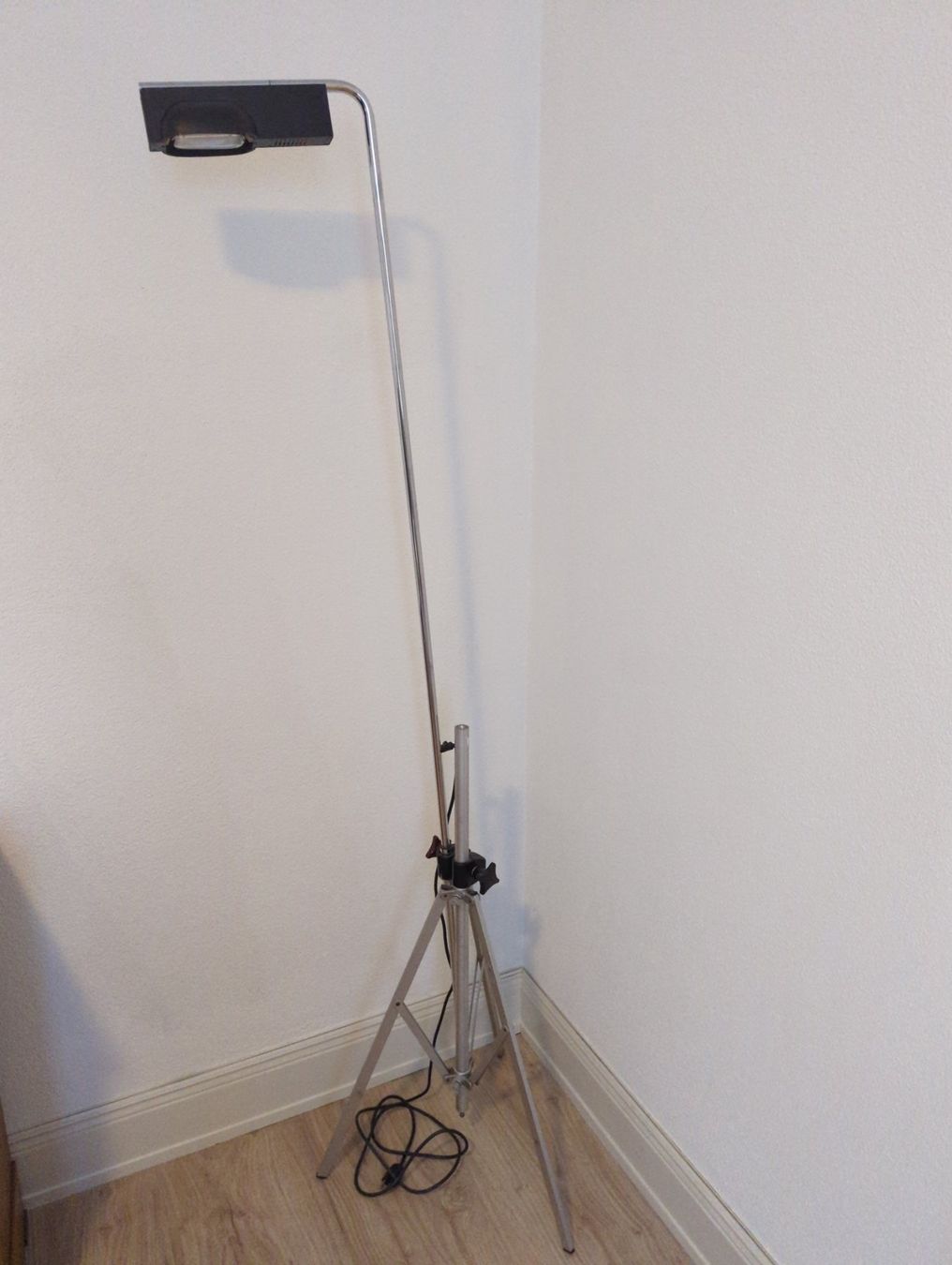 Lampade: Italienische Designer Bodenlampe – Usato da Münchenstein venduto da Polsteratelier.Nobs