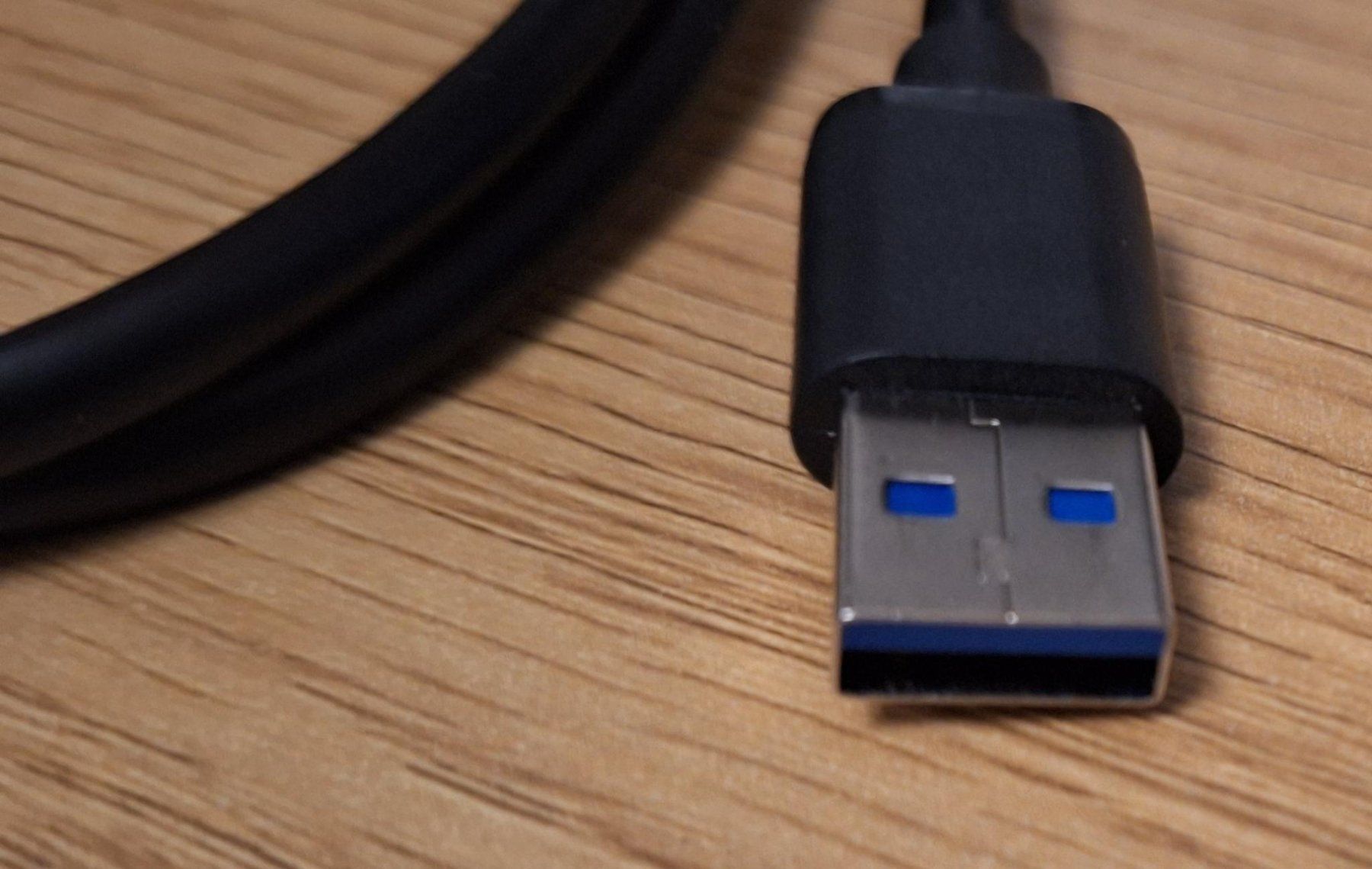Cavi: Micro USB 3.0 câble A vers Micro B – Nuovo e nell'imballaggio originale da Genève venduto da Brick-Fan-GeneveCH 2