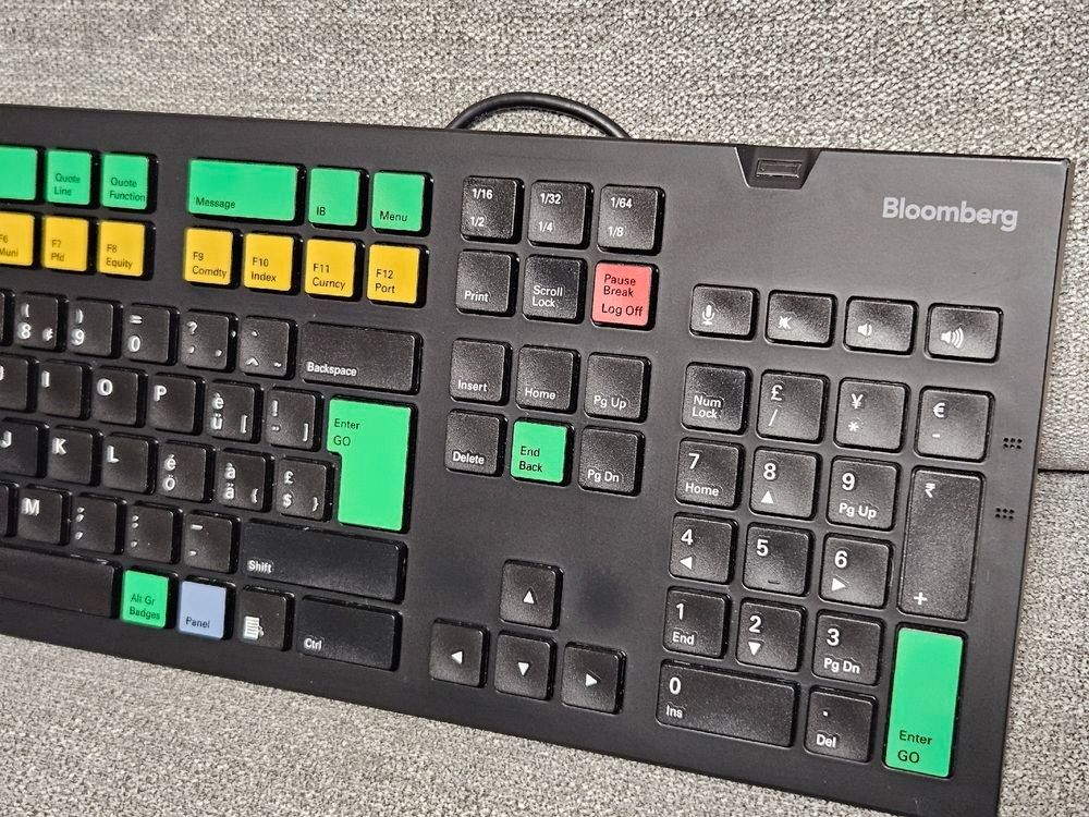 Tastiere: Bloomberg STB100 USB  professionelle Tastatur – Usato da Avry-devant-Pont venduto da Andreas.Bach 3
