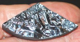 Cabochon L-9663 – Schungit Druzy Roh 39X119mm