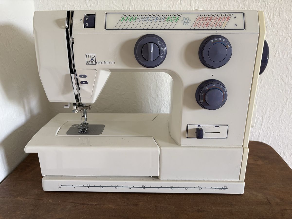 Mio Star Macchine da cucire: Mio Star Electronic Nähmaschine – Usato da Horw venduto da Rocam89 1