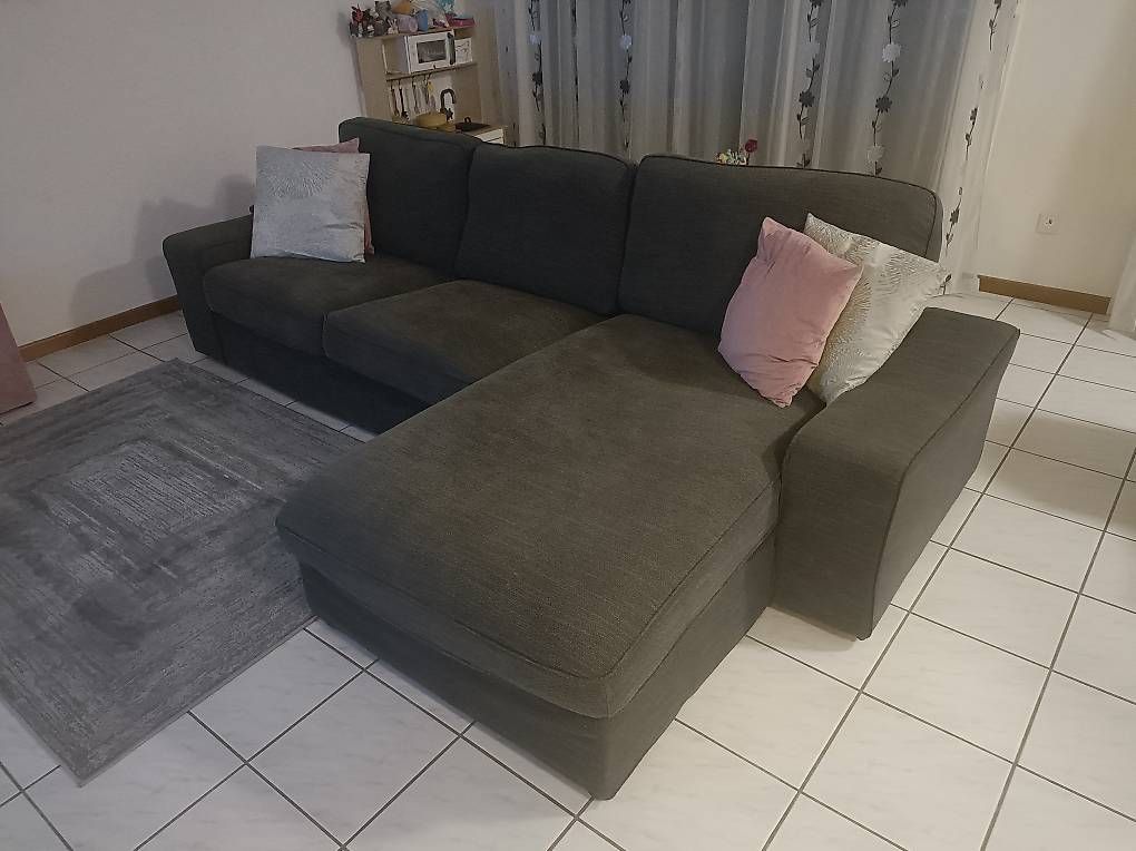 Divani: Divano Kivik Ikea – Usato da Agarone venduto da Dejan. 2