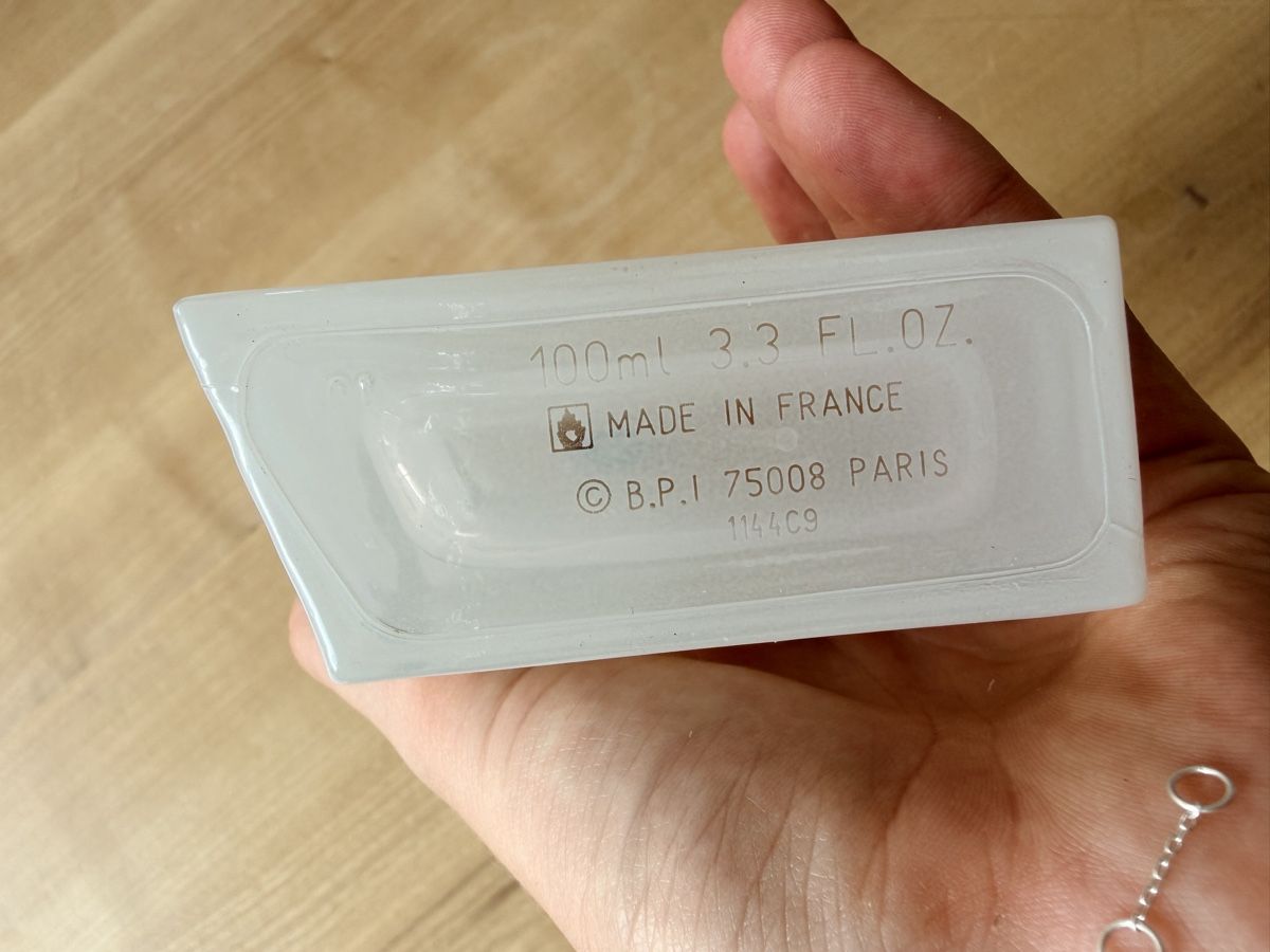 Zadig & Voltaire Profumi & Eau de Toilette: Zadig&Voltaire - This is her! Eau de Parfum 100ml – Nuovo (secondo la descrizione) da Magden venduto da Selina1010 1