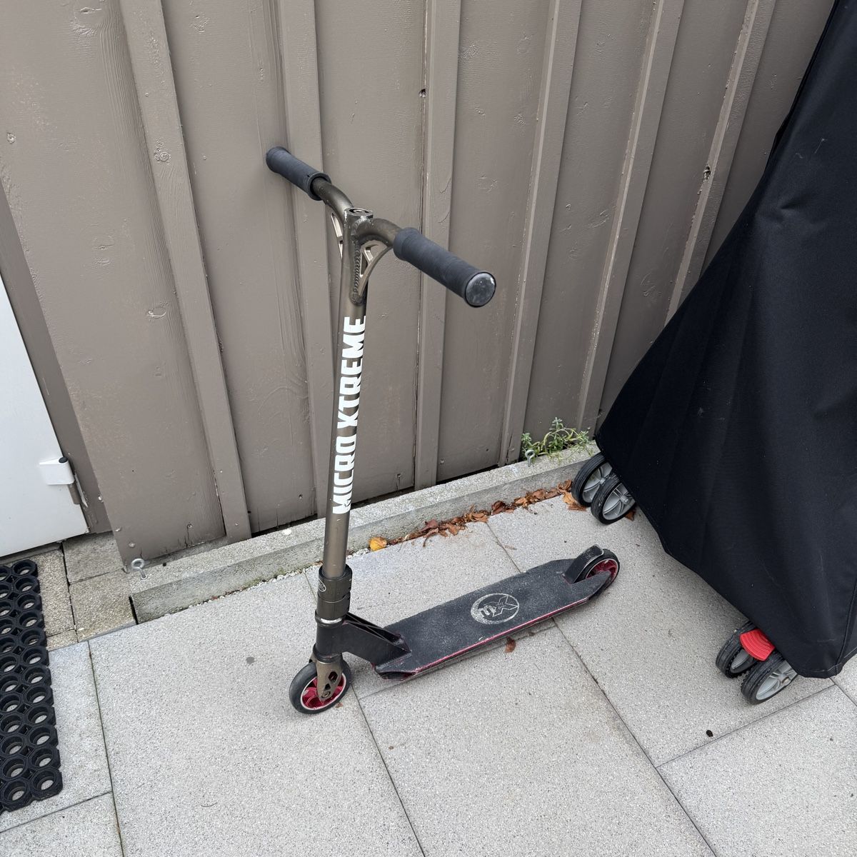 Micro Kickboard: Micro Extreme Kickboard – D'occasion à Uetliburg SG par adecesari