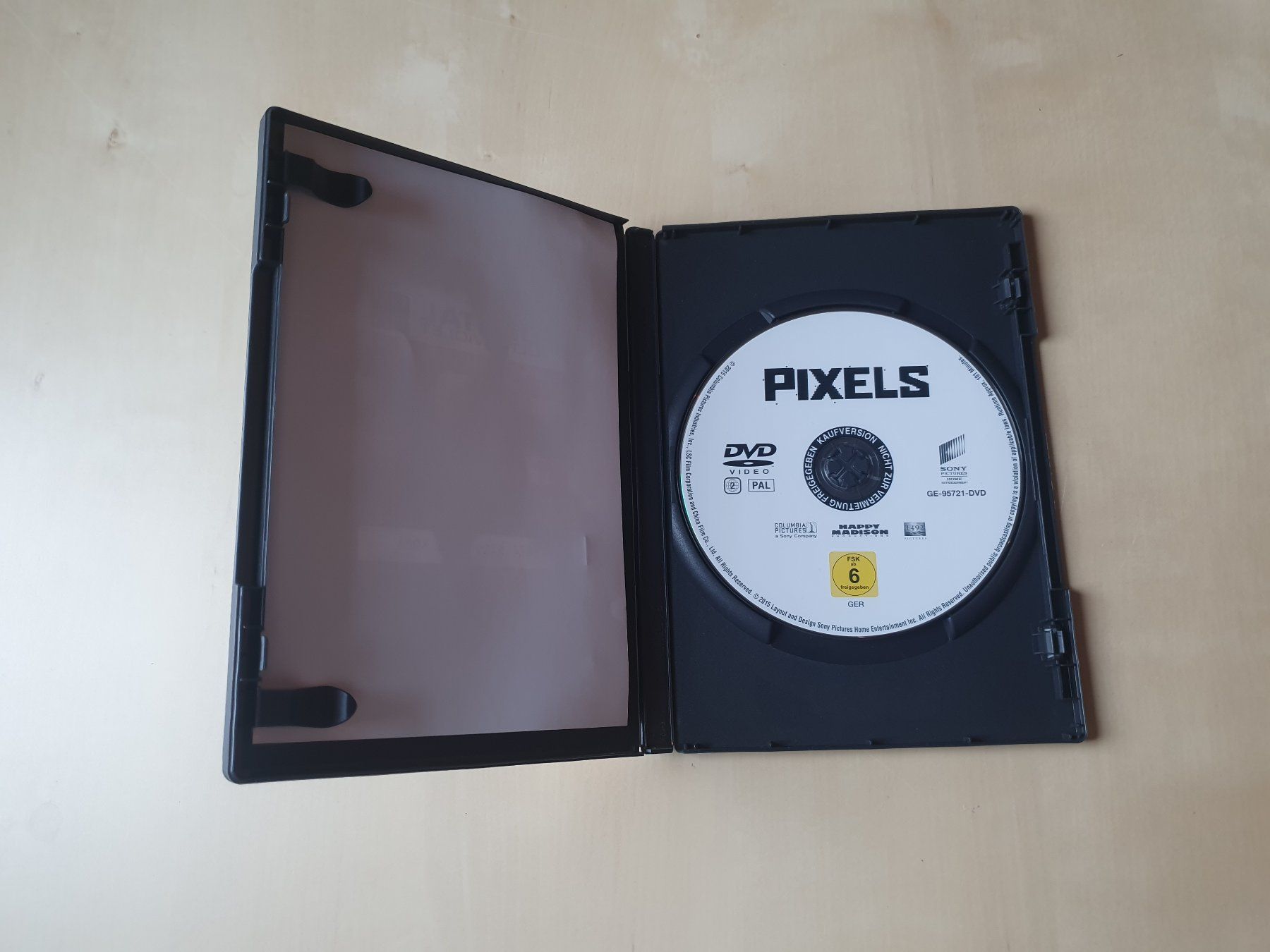 Tous les DVDs: Pixels – D'occasion à Stansstad par collectorsshop 2