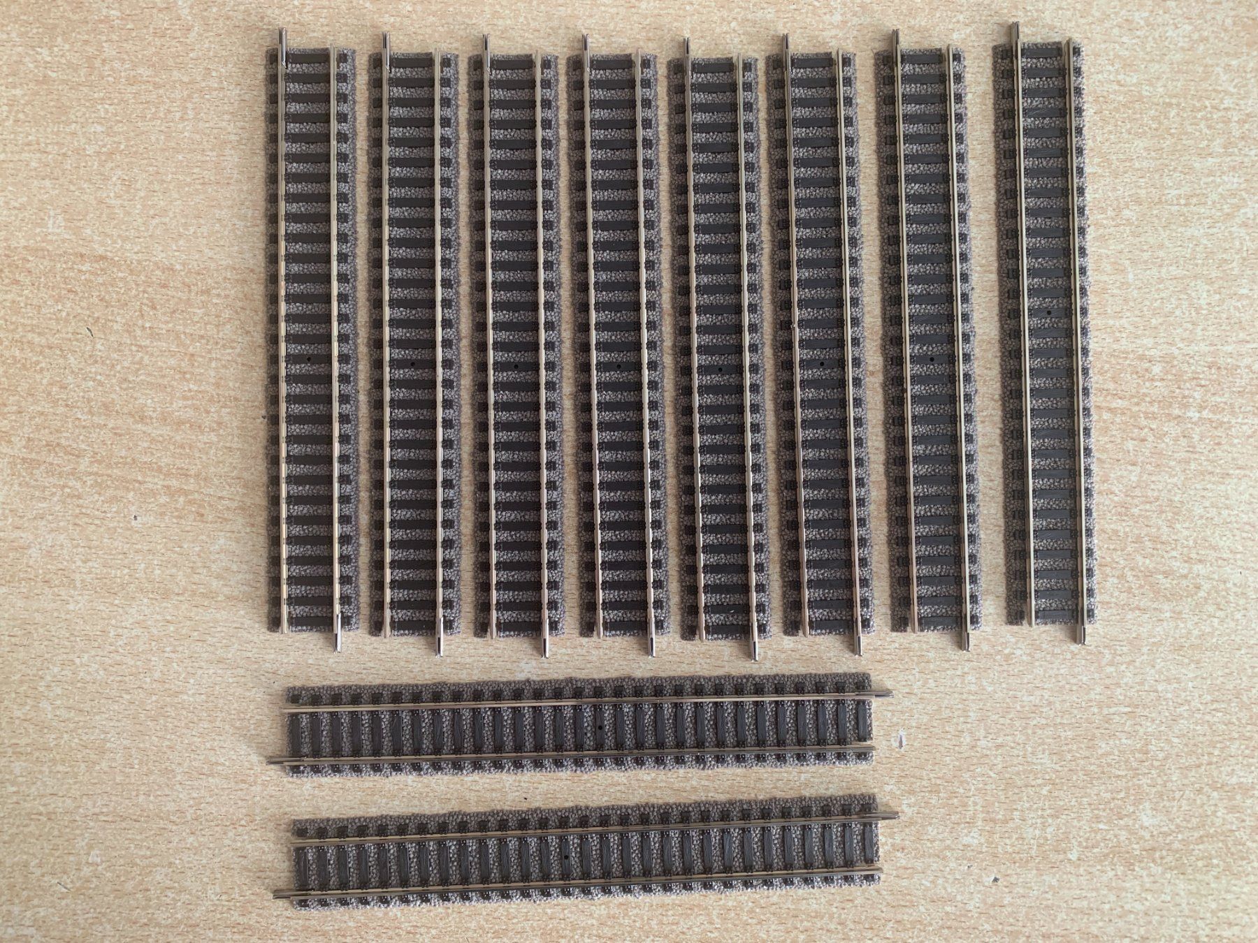 Fleischmann Modellini di ferrovie: Fleischmann Profil-Gleis 6101 – Nuovo (secondo la descrizione) da Flums venduto da finn1975 1