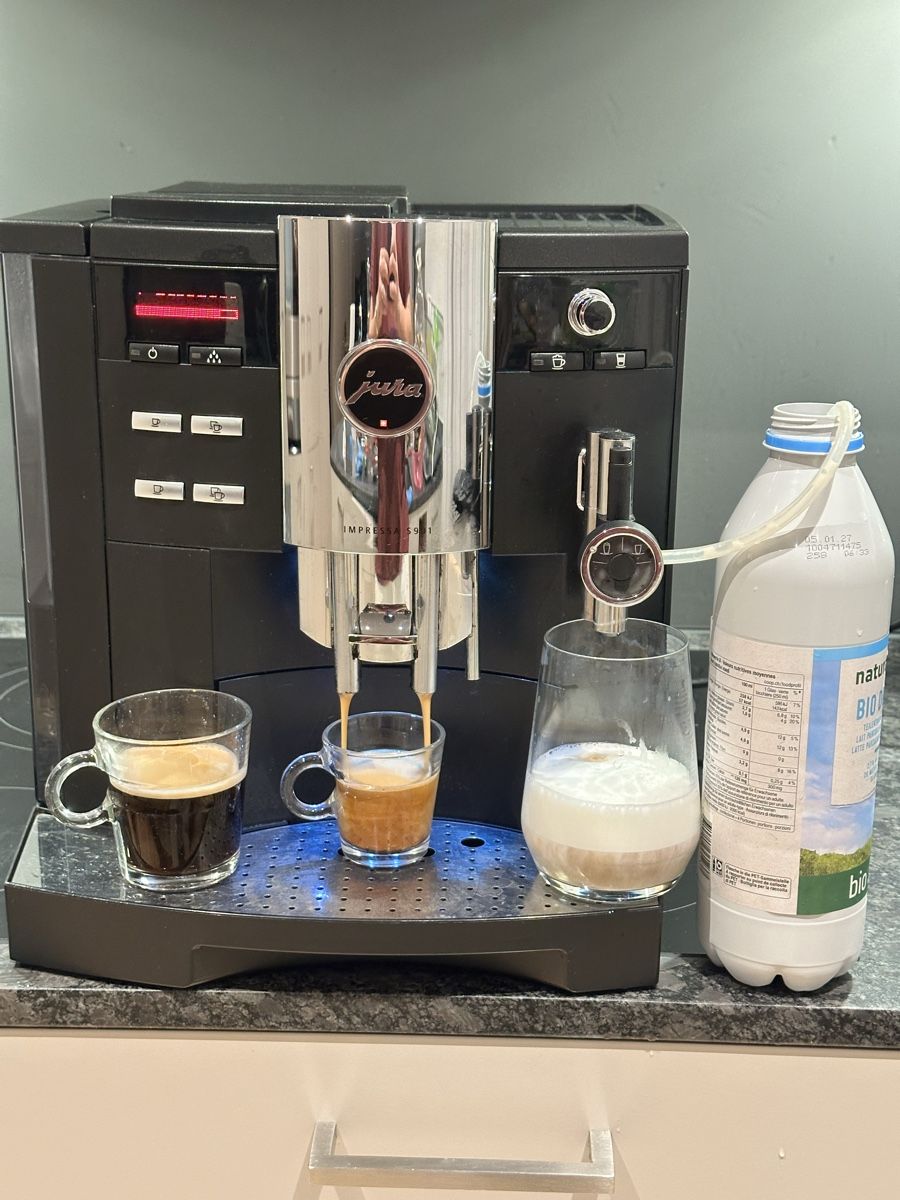 Jura Machines à café & Machines à expresso: Jura Impressa S901 – D'occasion à Bern par AliceHo 1