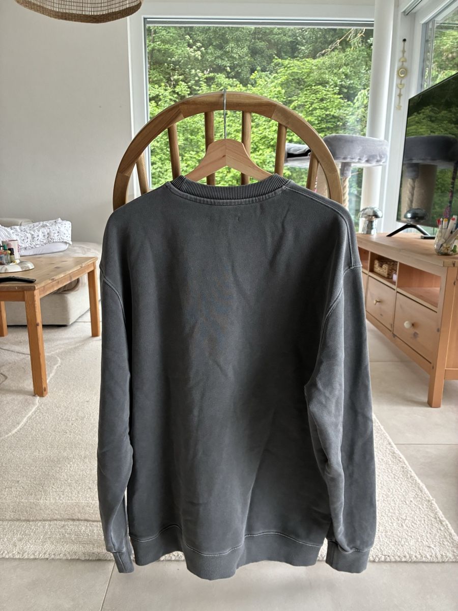 Cos Maglioni & Felpe: Pull COS gris délavé, Taille L – Usato da Champlan venduto da YForter 1