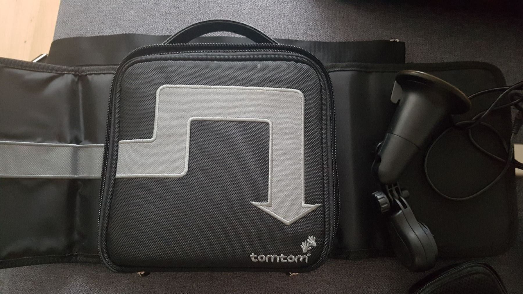 Navigatori: GPS TOMTOM GO 300 – Usato da Schöfflisdorf venduto da CrRG21 1