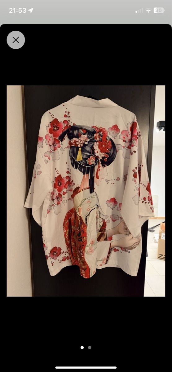Arte internazionale: Asia-Shirt – Usato da Kirchberg BE venduto da mua81