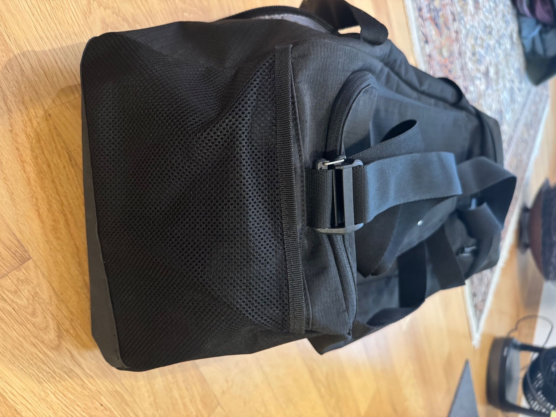 Adidas Taschen: Sporttasche Adidas, klein – Gebraucht aus Wilchingen von ninachristen 1