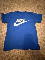 Blaues Nike T-Shirt mit Logo-Print