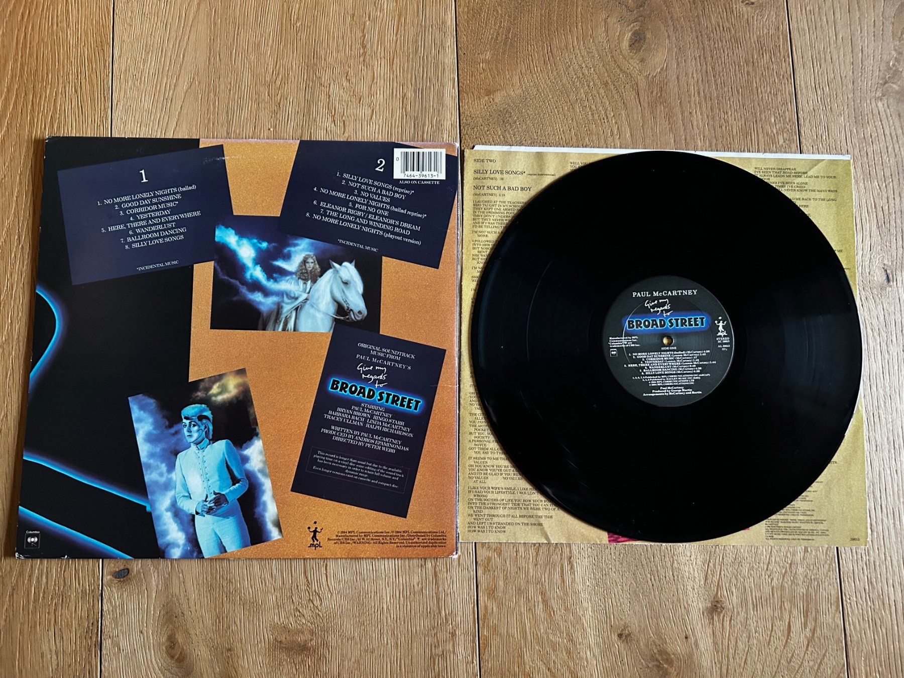 Autogramm auf LP Paul McCartney Give My Regards to, selten (Gebraucht ...