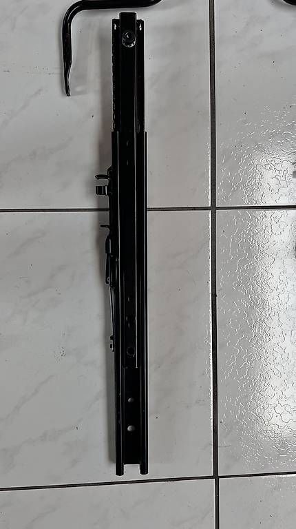 Sonstiges Fahrzeugzubehör: Recaro Sitzschiene – Gebraucht aus Aarau Rohr von jen_lw9f 2