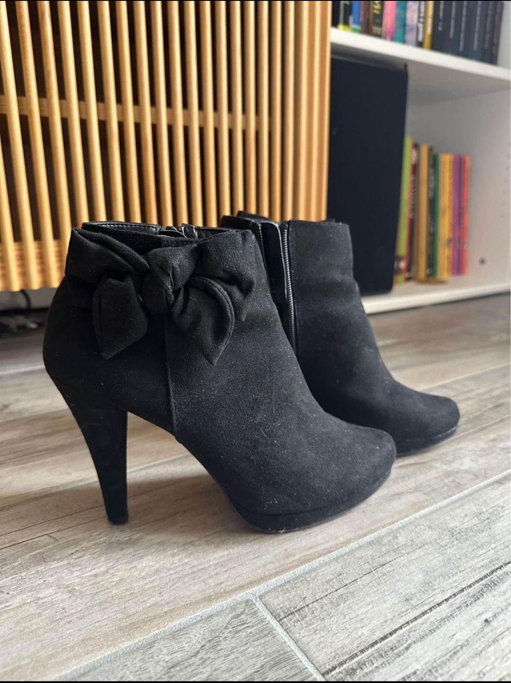 Scarpe da donna: Lot de 5 paires à talon - taille 38 – Usato da Ependes VD venduto da Aless1400 5