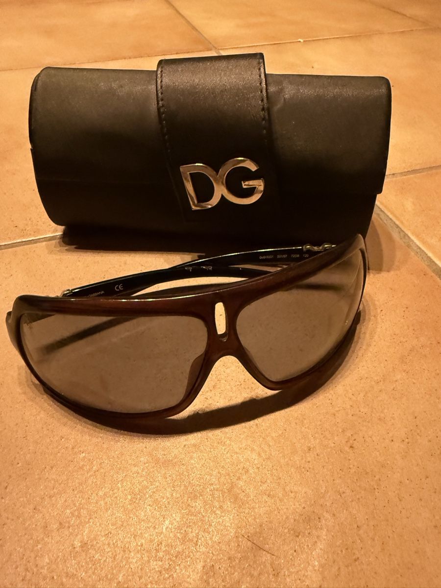 Dolce & Gabbana Brillen & Gläser: Lunettes de soleil D&G – Gebraucht aus Corsier-sur-Vevey von dav_z7bl 2