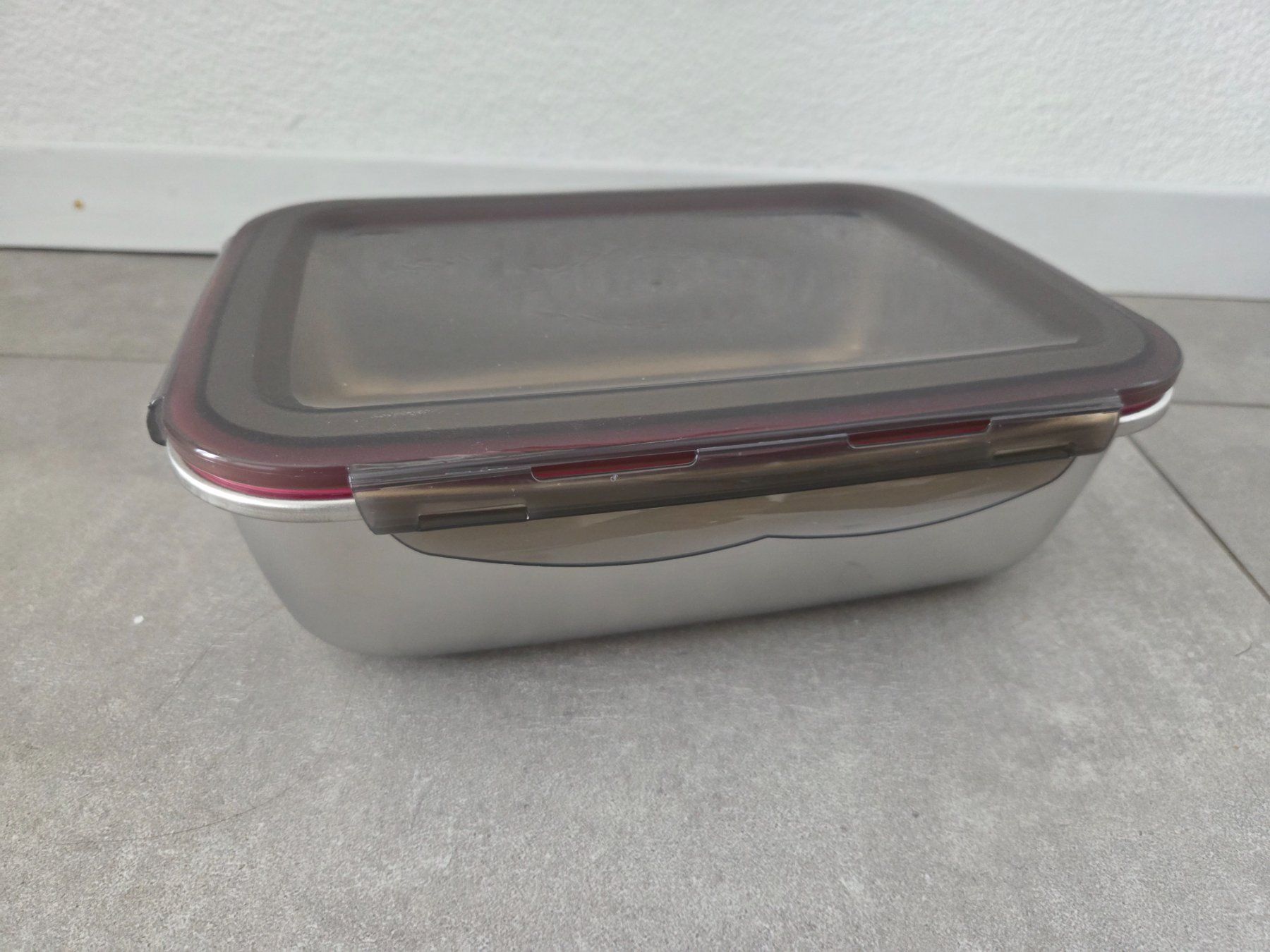 Tupperware Contenitori & Simili: Edelstahl Behälter / Tupperware mit Deckel – Nuovo (secondo la descrizione) da Wiesendangen venduto da troawus