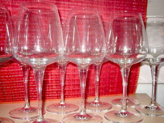 8 VERRES À vin rouge gravé modèle Lully en cristal de Baccarat (prix à la pièce) EUR 95,00 - FR