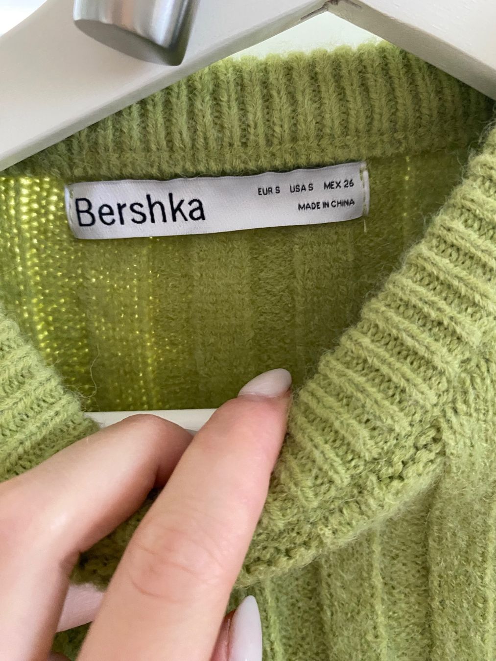 Bershka Maglioni & Felpe: Cropped Bershka Pullover, Gr. S, olivgrün Top! – Nuovo (secondo la descrizione) da Edlibach venduto da leo_ftr7 1